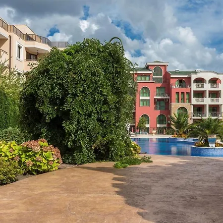 Modern Family Apartment At Millennium 2 - Pool & Spa شقة سفيتي فلاس