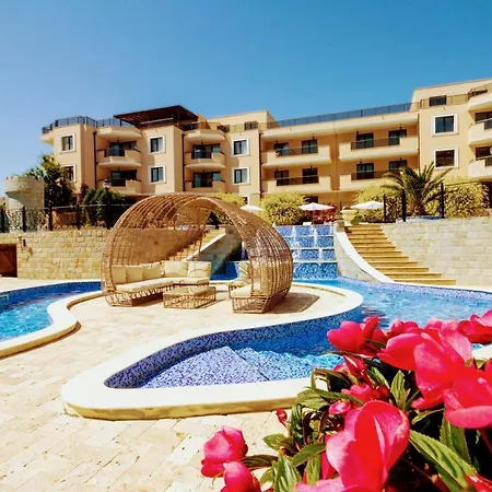 Modern Family Apartment At Millennium 2 - Pool & Spa شقة سفيتي فلاس
