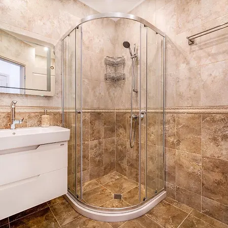 Modern Family Apartment At Millennium 2 - Pool & Spa شقة *