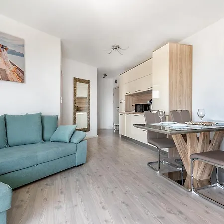 Modern Family Apartment At Millennium 2 - Pool & Spa سفيتي فلاس