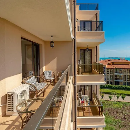 Modern Family Apartment At Millennium 2 - Pool & Spa سفيتي فلاس