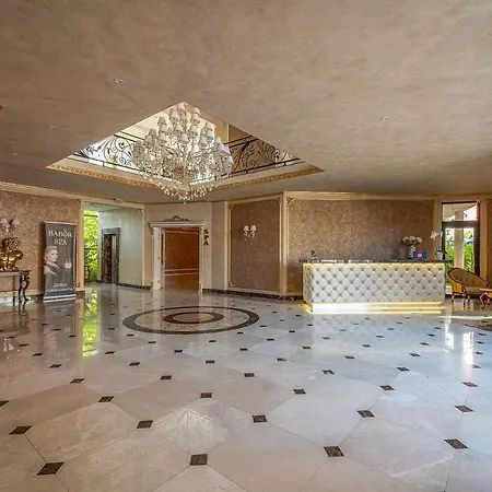 Modern Family Apartment At Millennium 2 - Pool & Spa سفيتي فلاس